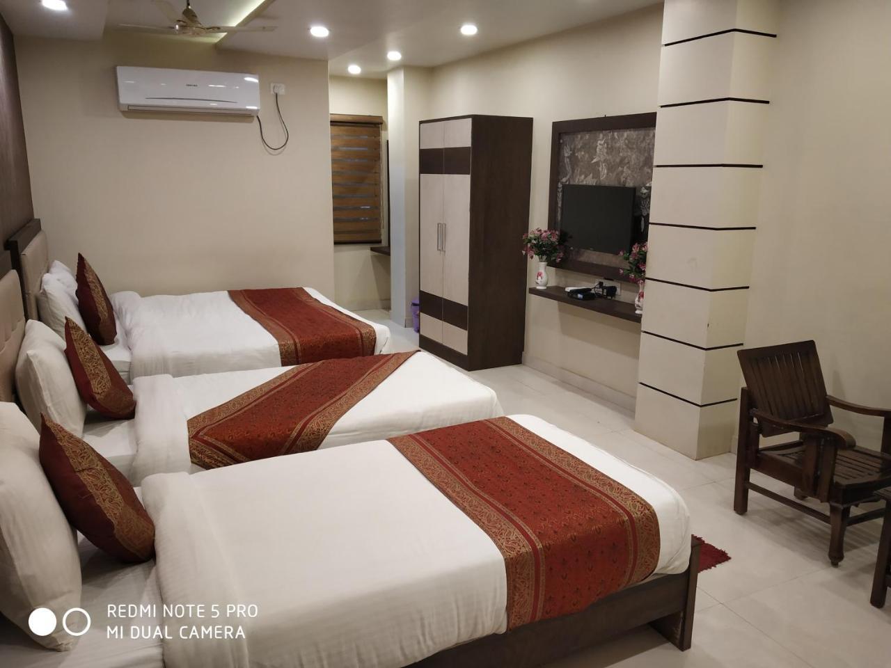 Aadesh Palace Varanasi